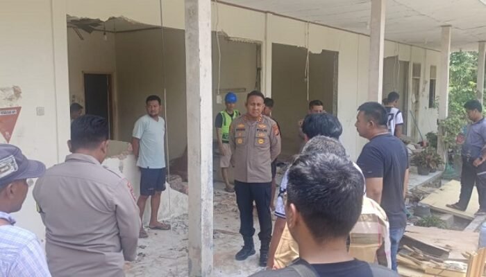 Kawanan Gajah Masuki Perumahan Karyawan di Minas, Kapolres Siak: Prioritaskan Keselamatan Warga dan Mitigasi Konflik Satwa