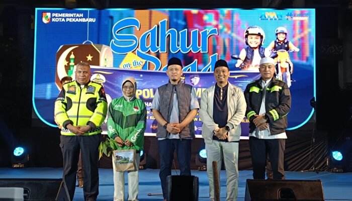 Sahur On The Road Bersama Agung Nugroho, Ditlantas Polda Riau Gaungkan Keselamatan dan Green Policing