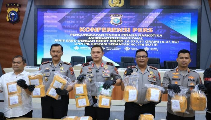 Polda Riau Tangkap Kurir Jaringan Internasional, Narkoba Rp 31 M Disita
