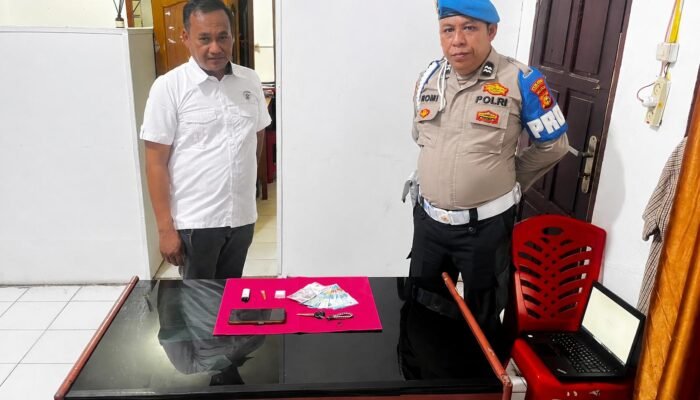 Berantas Narkotika, Polsek Kabun Tangkap Pengedar Sabu, Satu Paket Seberat 1,39 Gram Diamankan