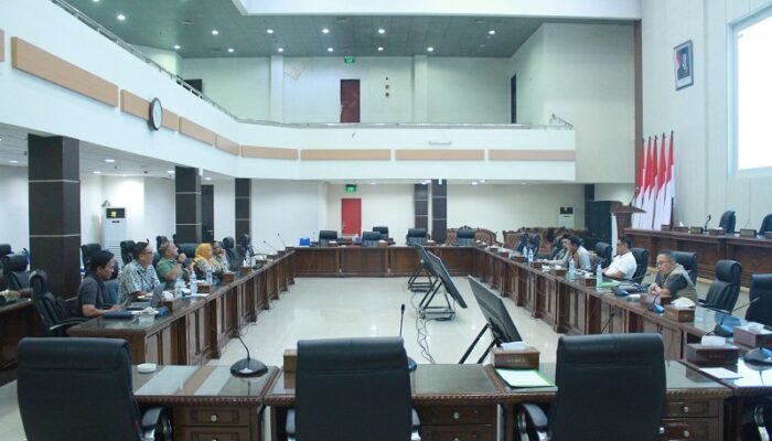Pansus I DPRD Inhil Bahas Dua Ranperda Inisiatif, Soroti Pengawasan Sosial dan Lingkungan